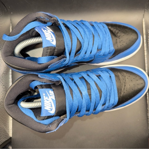 Size 6Y - Nike Air Jordan 1 High OG Dark Marina Shoes, 575441-404, Clean, No Box - Picture 7 of 11